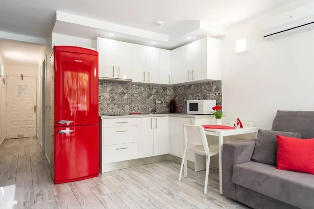 Luxury Apt 1 Minute From The Beach Of The Dunes Playa del Ingles  0*, Playa del Ingles (Gran Canaria) Spain