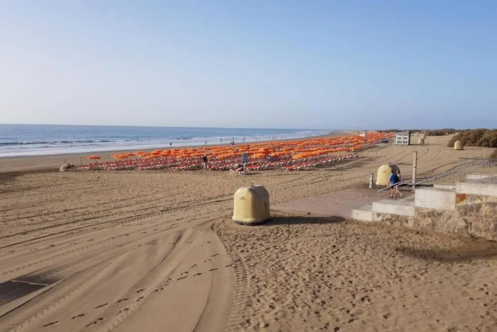 Luxury Apt 1 Minute From The Beach Of The Dunes Playa del Ingles  Apartment