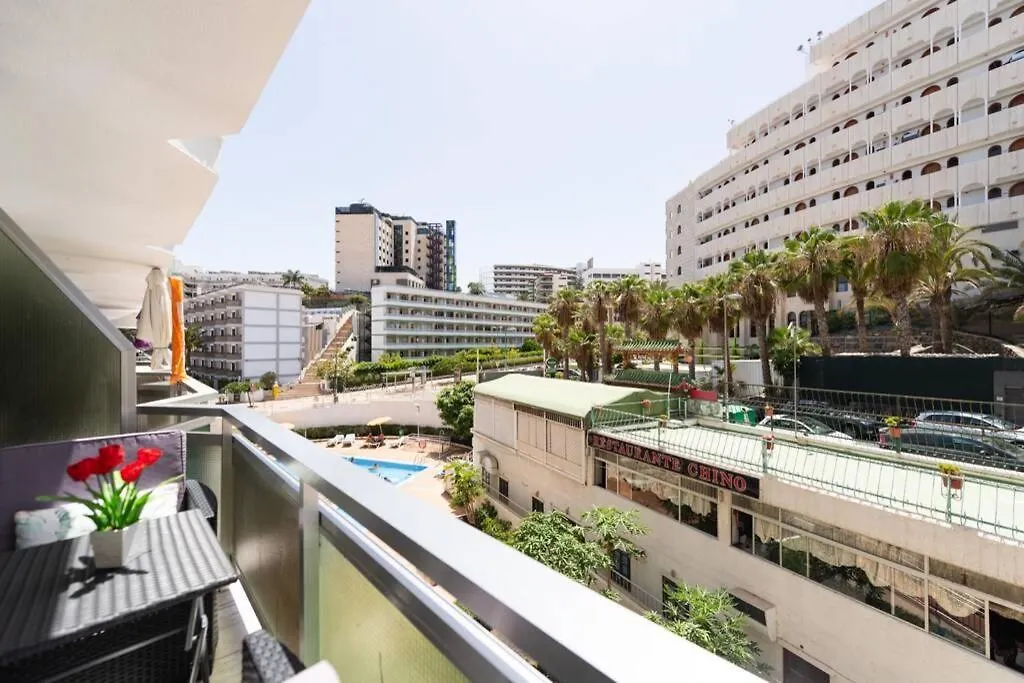 Luxury Apt 1 Minute From The Beach Of The Dunes Playa del Ingles